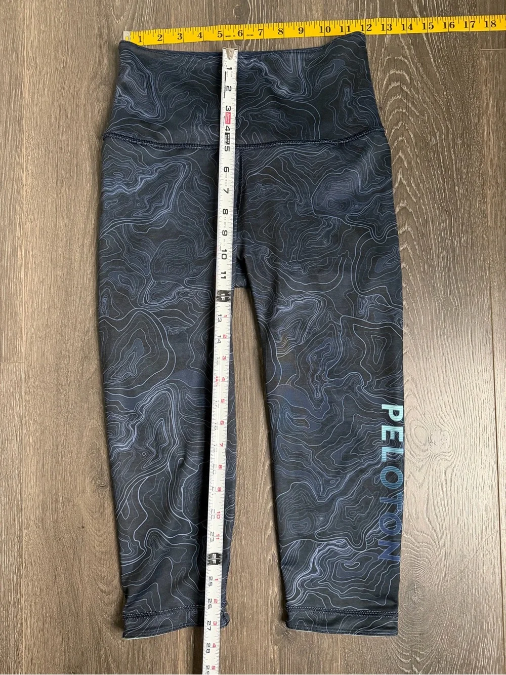Peloton Crop Leggings Patterned High-Rise Performance Capris Blue Topographic - Picture 3 of 6